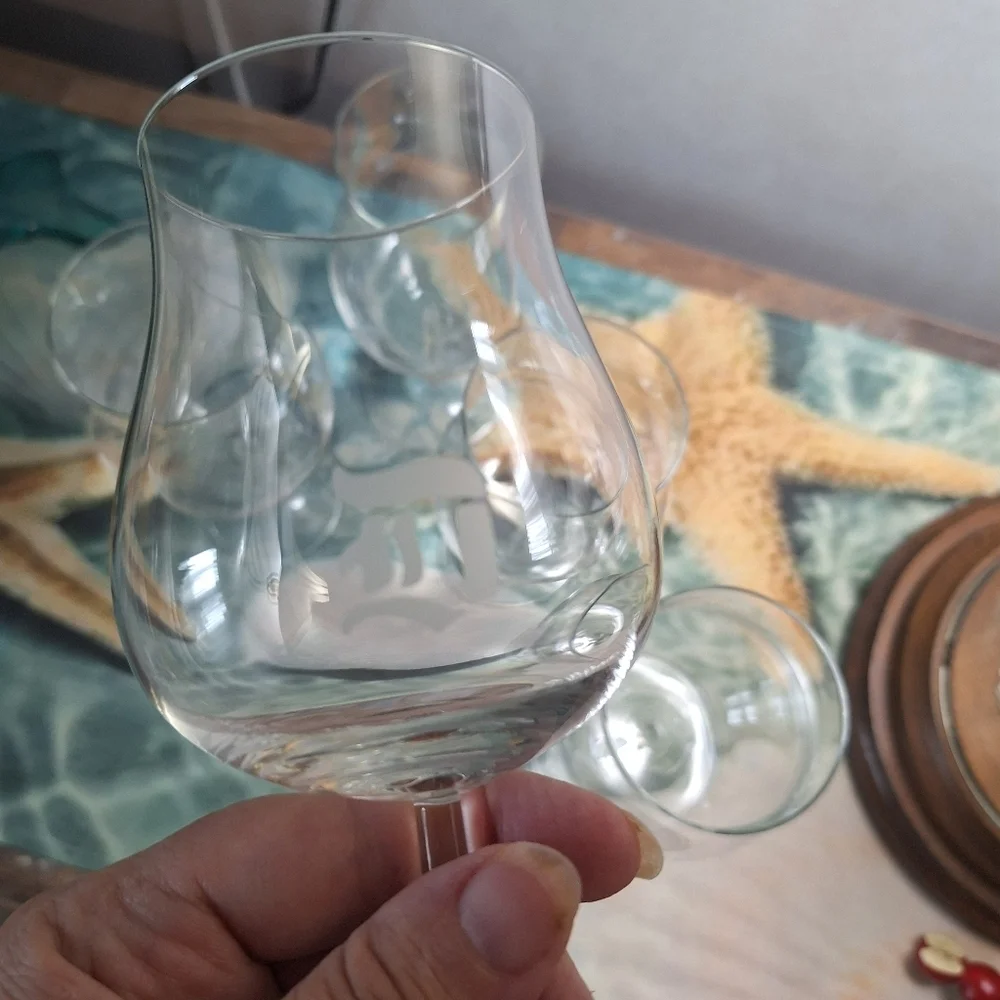 Port Crystal Monagram D Etched Glasses